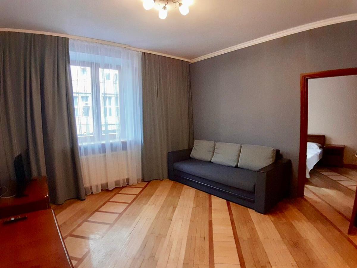 Apartment Hnatuka Center Lwów Zewnętrze zdjęcie